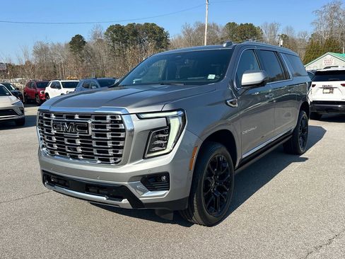 New 2026 GMC Yukon XL Denali w/ Sun & Power Step Package image 2