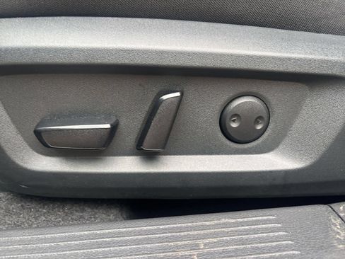 Used 2026 Nissan Rogue SV AWD/4WD image 21