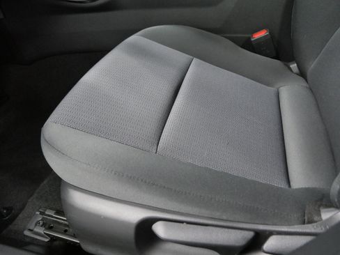 Certified 2025 Toyota Prius LE image 21