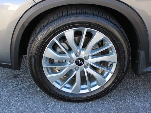 Used 2025 INFINITI QX50 Luxe image 33