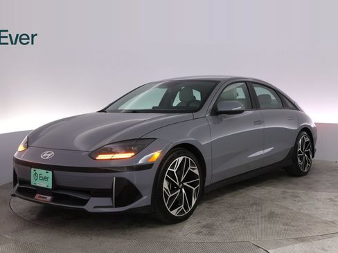 Used 2024 Hyundai Ioniq 6 Limited RWD image 2