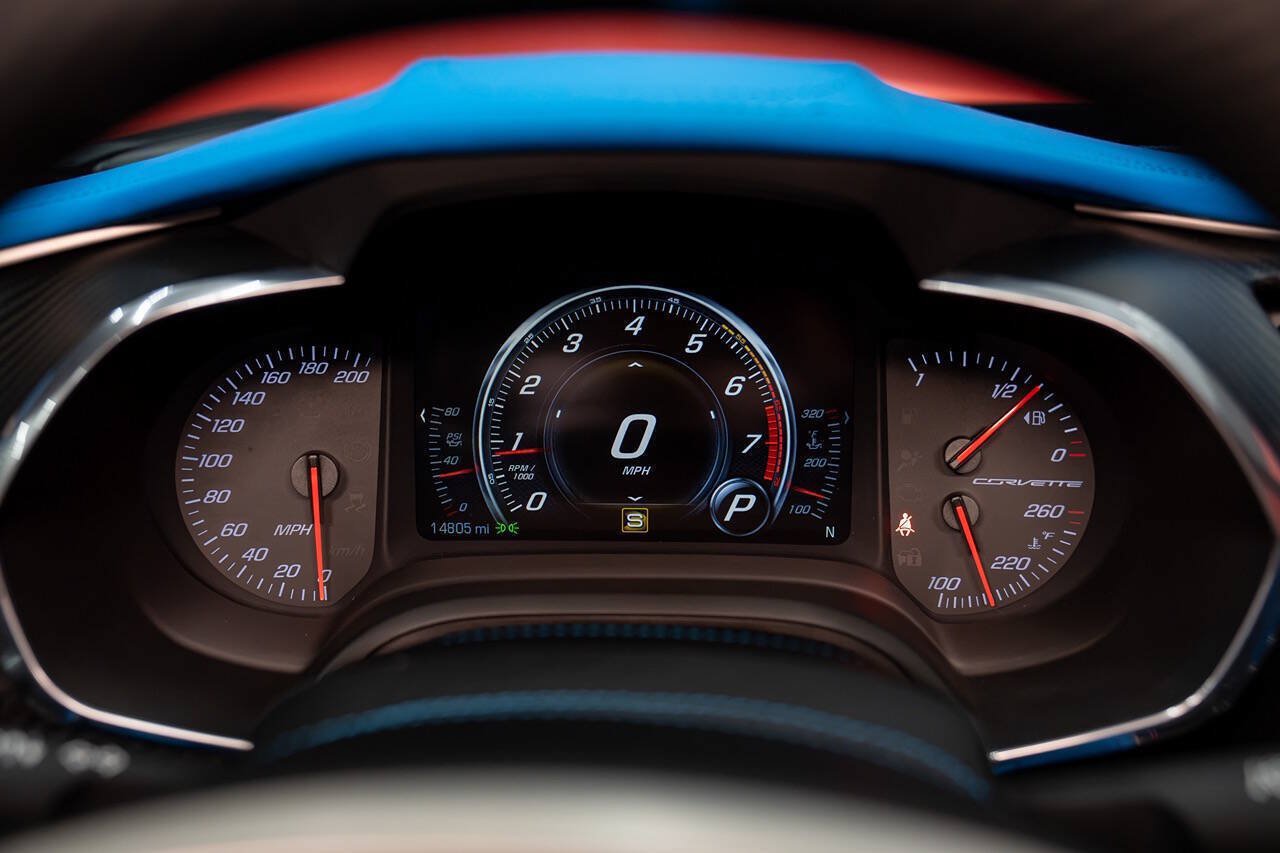 Used 2017 Chevrolet Corvette Grand Sport RWD image 45