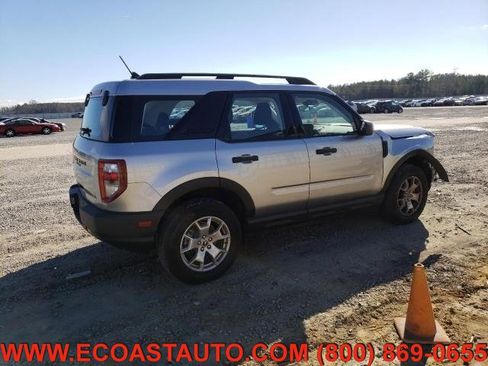 Used 2022 Ford Bronco Sport image 2