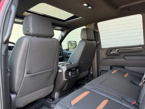 Used 2026 GMC Sierra 2500 AT4 w/ AT4 Premium Plus Package AWD/4WD image 28
