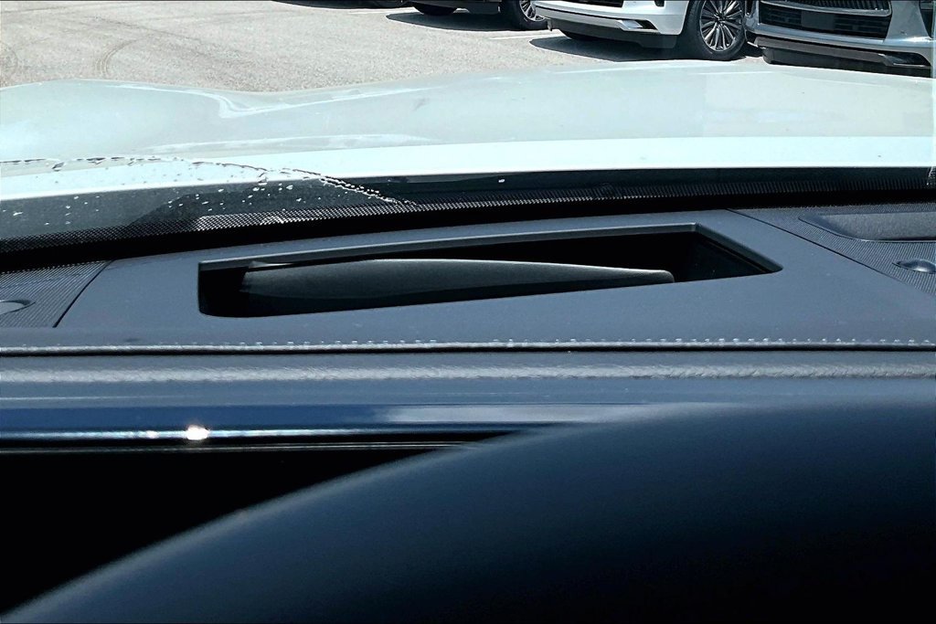 New 2027 INFINITI QX80 Luxe RWD image 39