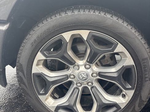 Used 2023 RAM 1500 Limited w/ Bed Utility Group image 12