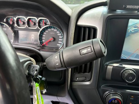 Used 2018 Chevrolet Silverado 1500 LT w/ All Star Edition AWD/4WD image 23