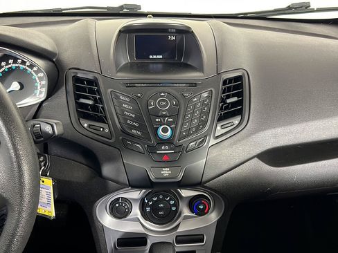 Used 2019 Ford Fiesta SE FWD image 15