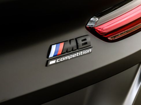 Used 2022 BMW M8 Gran Coupe xDrive Competition w/ Comfort Seating Package image 9