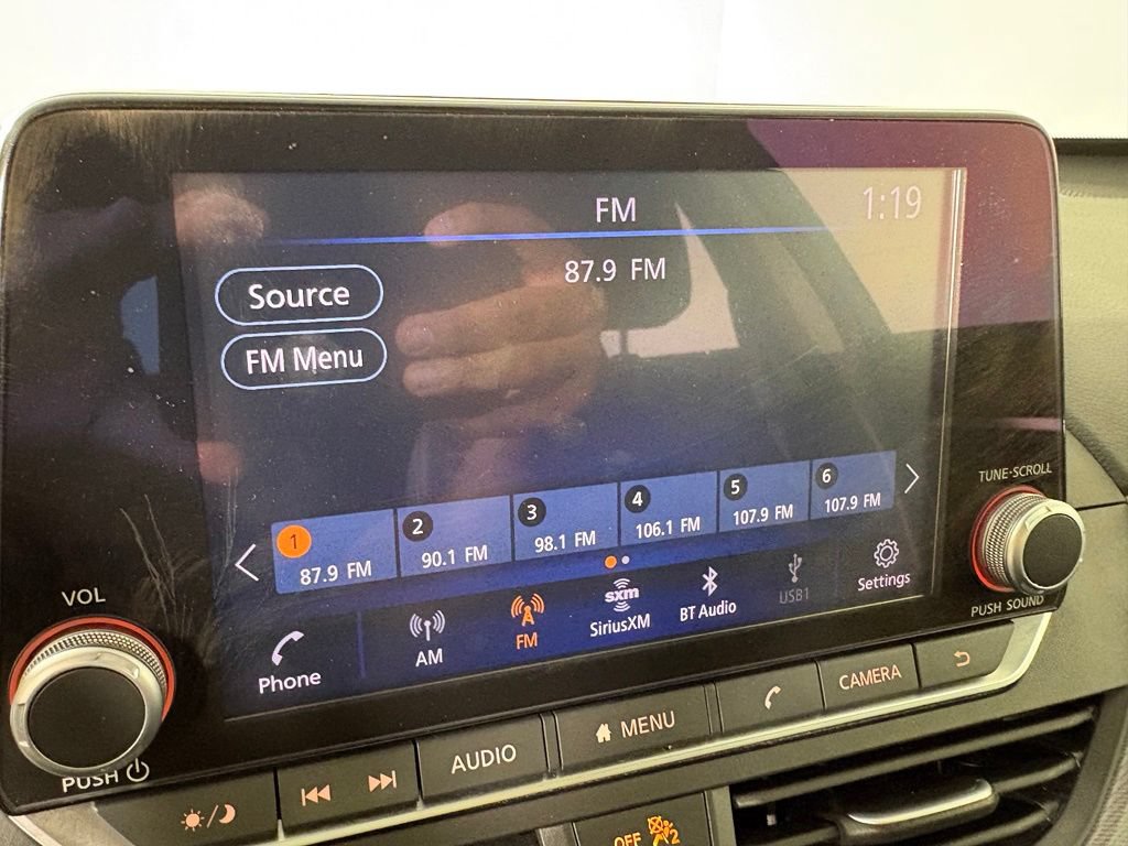 Used 2024 Nissan Altima 2.5 SR FWD image 27