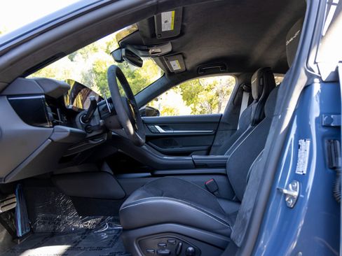 New 2025 Porsche Taycan Turbo GT image 34