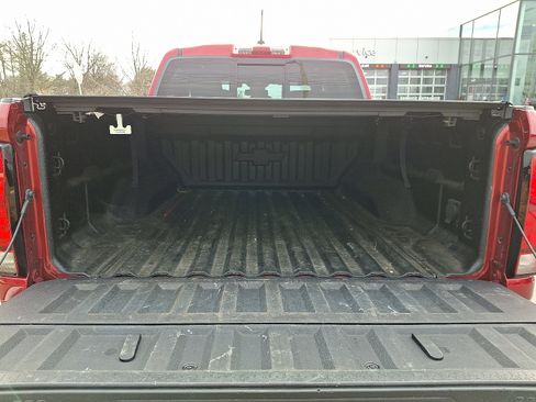 Used 2023 Chevrolet Colorado LT w/ LT Convenience Package III image 28