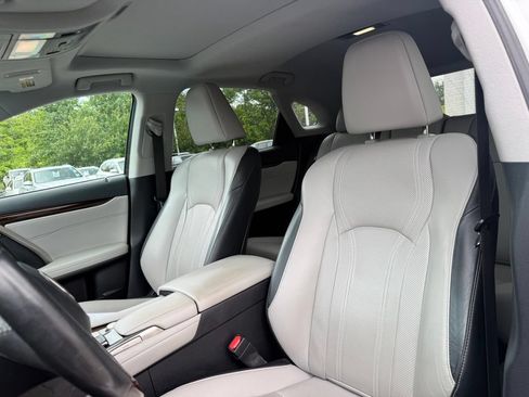 Used 2019 Lexus RX 350 AWD w/ Navigation Package image 9