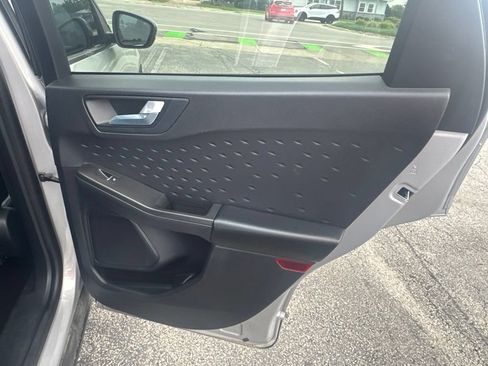Used 2020 Ford Escape SEL FWD image 39