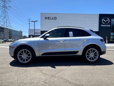 Used 2017 Porsche Macan AWD/4WD image 7