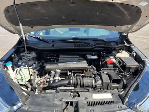 Used 2019 Honda CR-V Touring image 11