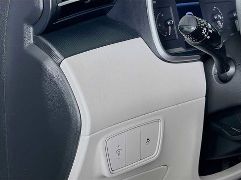 Certified 2024 Hyundai Tucson SE FWD image 10