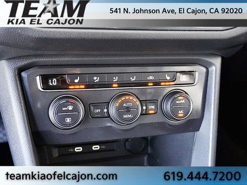 Used 2021 Volkswagen Tiguan SE FWD image 28