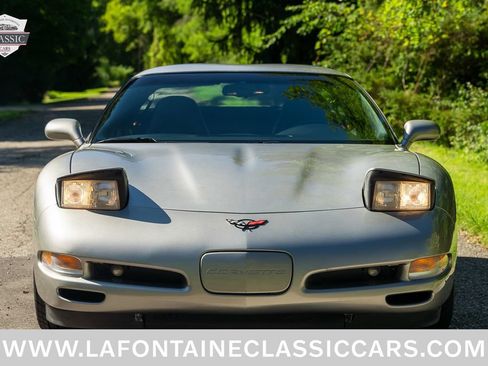 Used 1999 Chevrolet Corvette Coupe RWD image 71