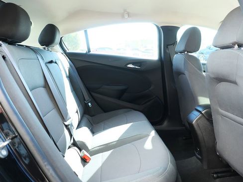 Used 2018 Chevrolet Cruze LT image 27