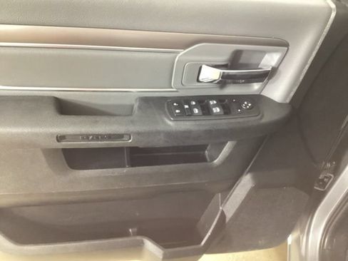 Used 2024 RAM 1500 Classic SLT AWD/4WD image 12