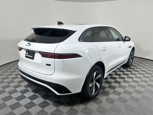 Used 2026 Jaguar F-PACE R-Dynamic S image 7