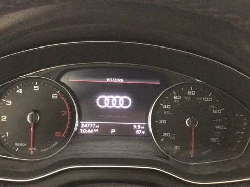 Used 2023 Audi Q5 2.0T Premium w/ Convenience Package AWD/4WD image 22