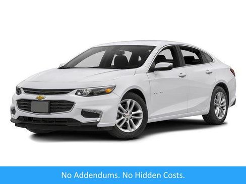 Used 2016 Chevrolet Malibu LT image 1