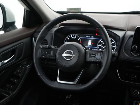 Used 2023 Nissan Rogue SV w/ SV Premium B Package AWD/4WD image 14