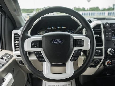 Used 2017 Ford F150 XLT w/ Trailer Tow Package AWD/4WD image 40