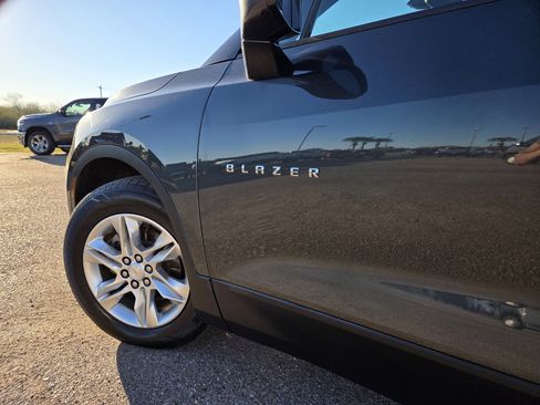 Used 2020 Chevrolet Blazer LT w/ LPO, Floor Liner Package image 11