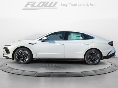 New 2026 Hyundai Sonata SEL image 4