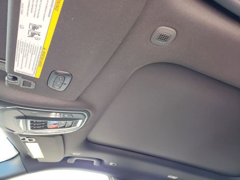 New 2025 Jeep Grand Cherokee L Limited image 17