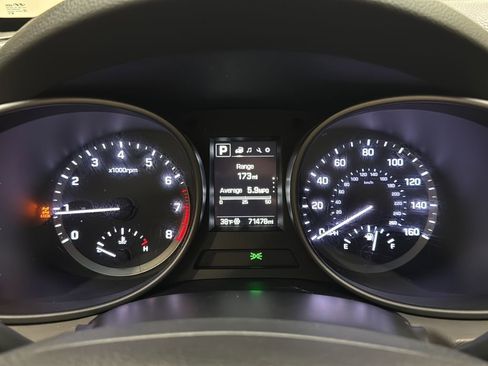 Used 2018 Hyundai Santa Fe Sport AWD/4WD image 23