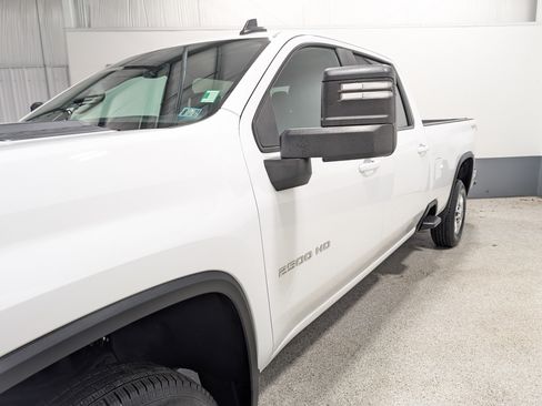 Used 2020 Chevrolet Silverado 2500 LT AWD/4WD image 7