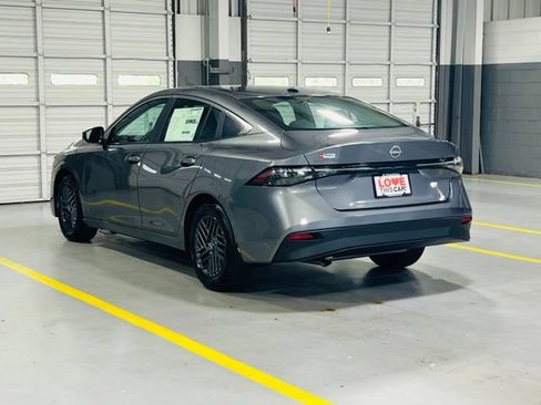 New 2026 Nissan Sentra SV w/ Floor Mat Package FWD image 13