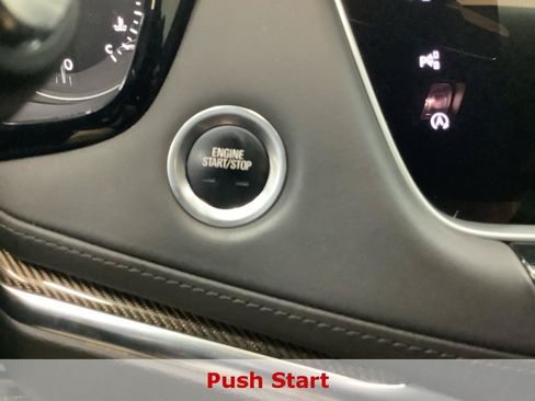Used 2022 Cadillac XT5 Sportv w/ Platinum Package AWD/4WD image 16