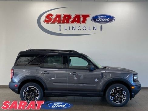 New 2025 Ford Bronco Sport Outer Banks w/ Outer Banks Tech Package+ image 1