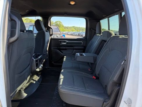 Used 2020 RAM 1500 Big Horn AWD/4WD image 12