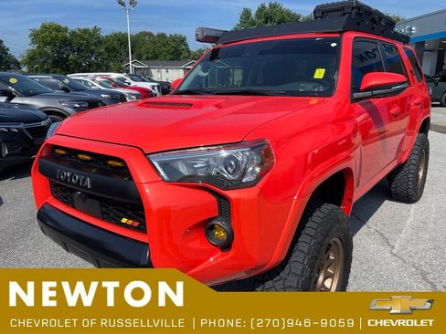 Used 2024 Toyota 4Runner TRD Off-Road Premium w/ Off Road Premium Plus Package AWD/4WD image 3