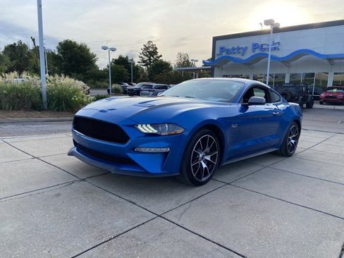 Used 2021 Ford Mustang Coupe w/ 2.3L High Performance Package RWD image 4