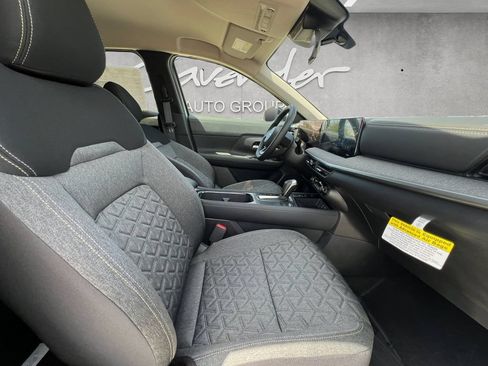 New 2027 Nissan Kicks SV FWD image 25