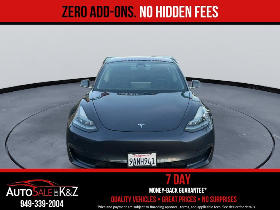 Used 2018 Tesla Model 3 Mid Range RWD image 2