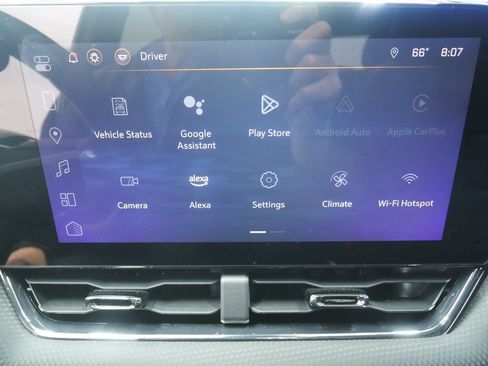 Used 2025 Chevrolet Equinox RS w/ Safety and Technology Package AWD/4WD image 17