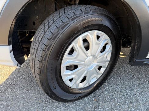 Used 2021 Ford Transit 350 XLT image 65