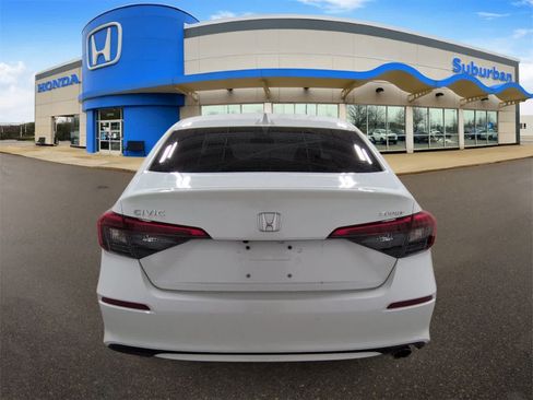 Used 2022 Honda Civic Sport image 7