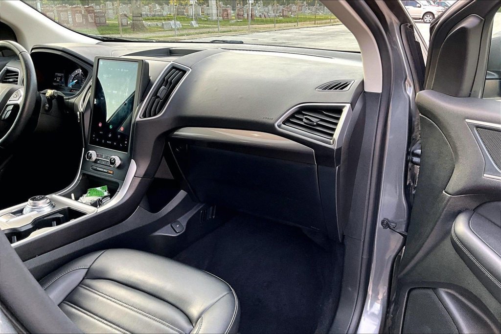 Certified 2024 Ford Edge SEL w/ Convenience Package AWD/4WD image 15