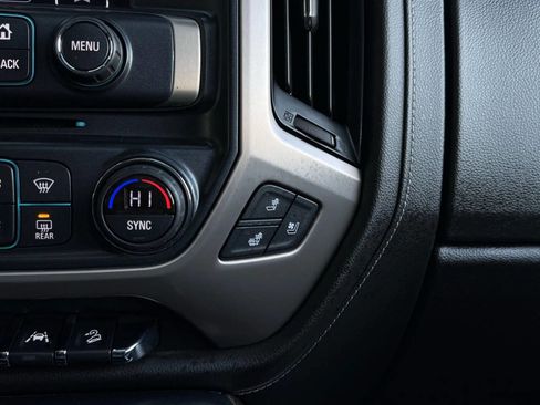 Used 2018 GMC Sierra 1500 Denali AWD/4WD image 13