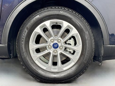 Used 2021 Ford Escape SE FWD image 41