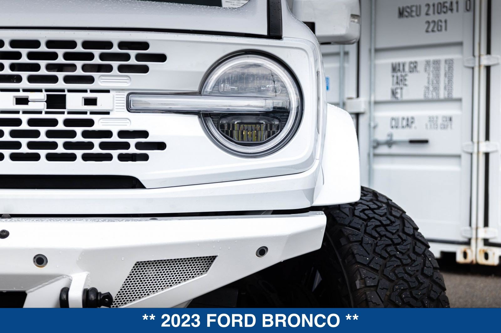 Used 2023 Ford Bronco Badlands AWD/4WD image 11